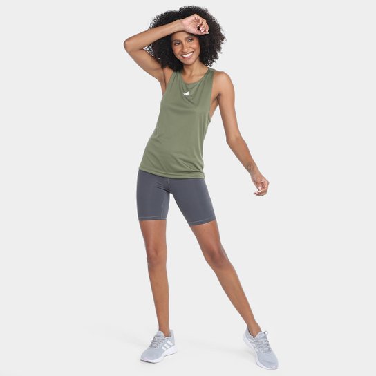 Bermuda Adidas Essentials Feminina