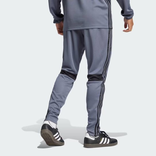 CALCA ADIDAS TIRO ESSENTIALS MASCULINO CHUMBO E LARANJA EXGG