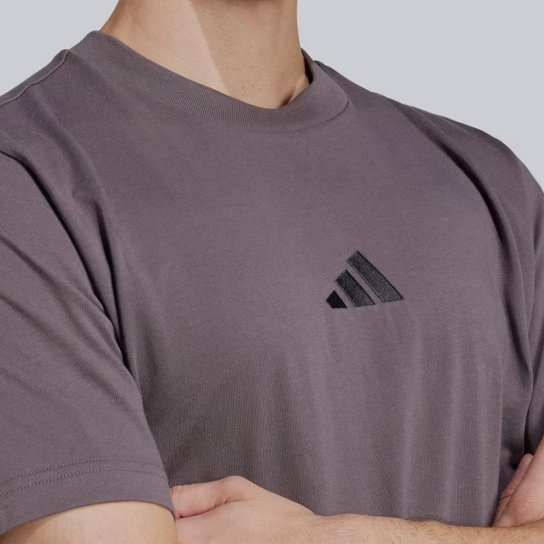 Camiseta Adidas 3 Stripes Cinza e Preta