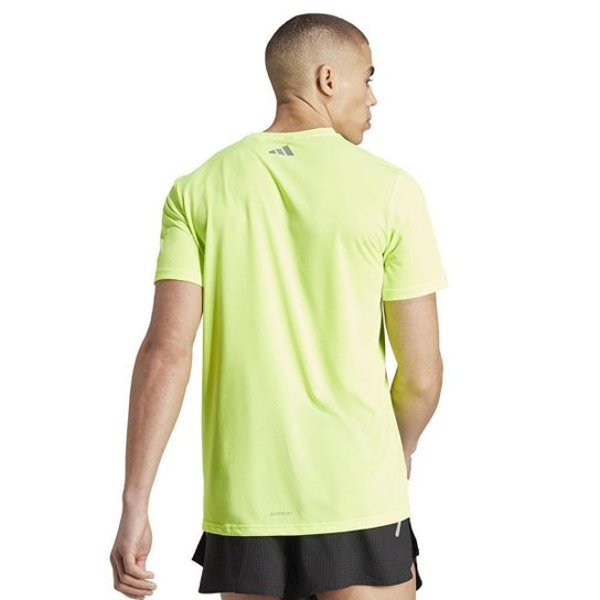 Camiseta Adidas Brand Love Masculina