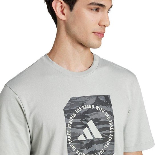Camiseta Adidas Camo Box Masculina