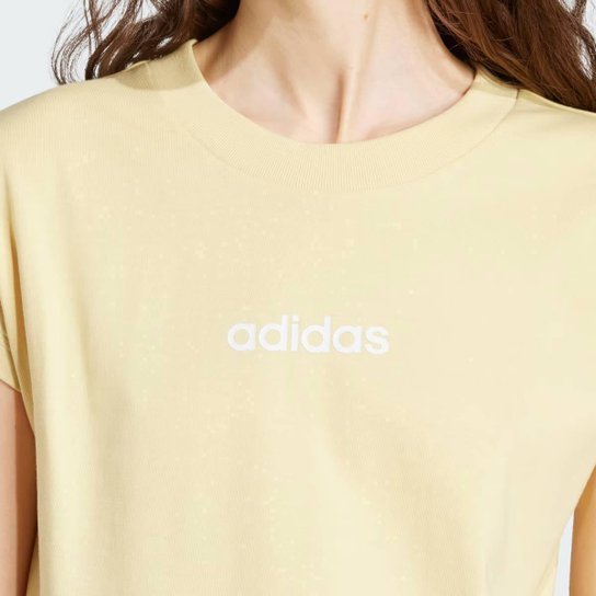 Camiseta Adidas Logo Linear Feminina Amarelo Claro