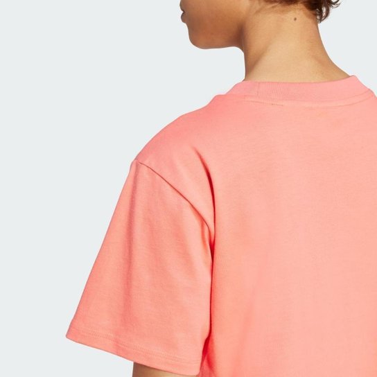 Camiseta Adidas Small Logo Feminina