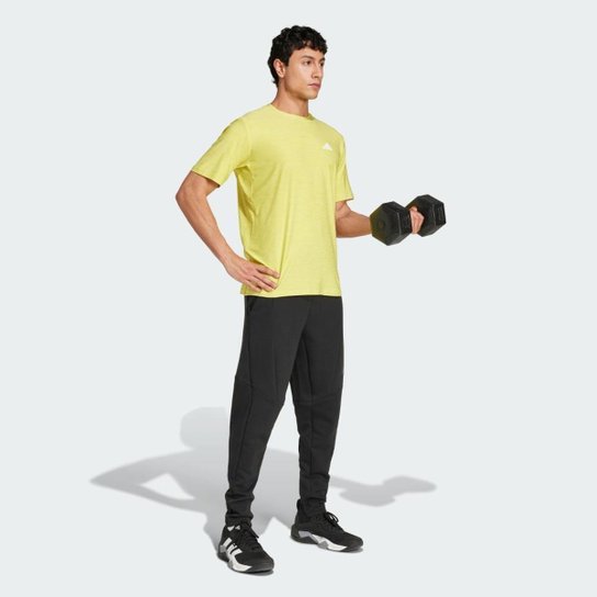 Camiseta Adidas Treino Alongamento Train Essentials Masculina