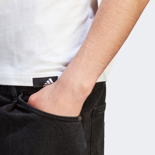 Camiseta Adidas Undeniably Masculina