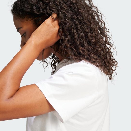 Camiseta Estampada Dance Adidas Feminina