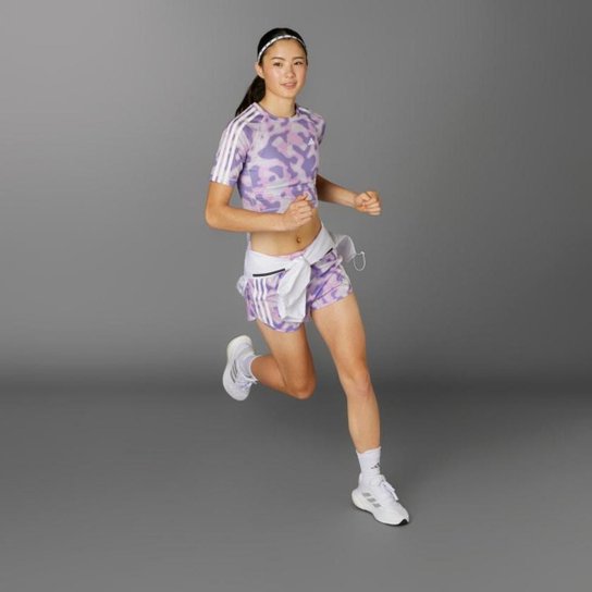 Camiseta Estampada Own the Run Três Listras - Adidas IN1456