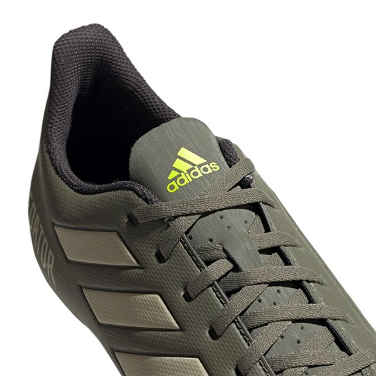 Chuteira Campo Adidas Predator 19 4 FG - Cinza