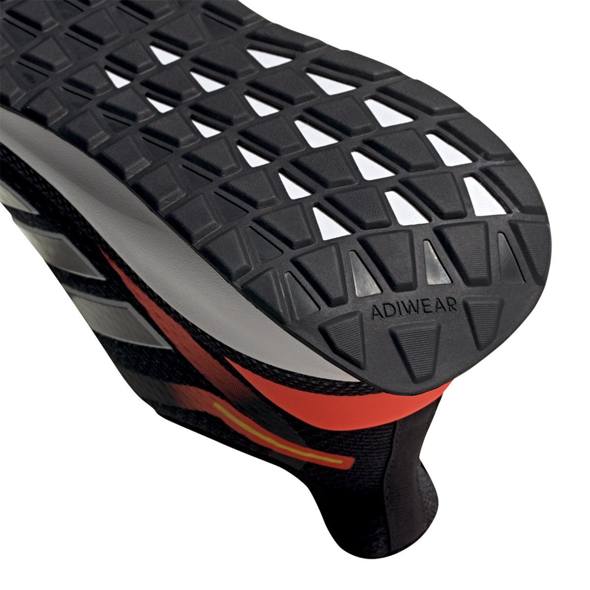 tenis adidas novafvse x