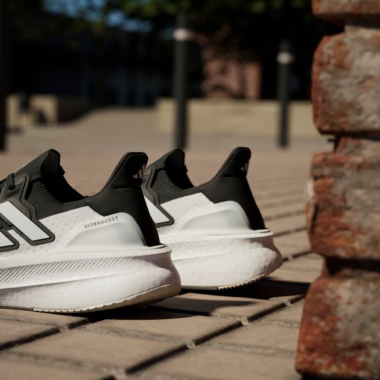 Tênis Adidas Ultraboost 5 Feminino
